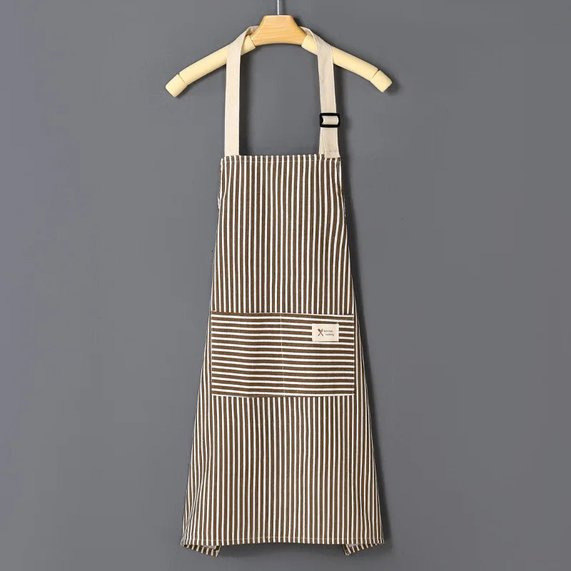 Kitchen Apron, Suitable For Cooking, Baking and Catering  - Easy To Clean And Durable Design