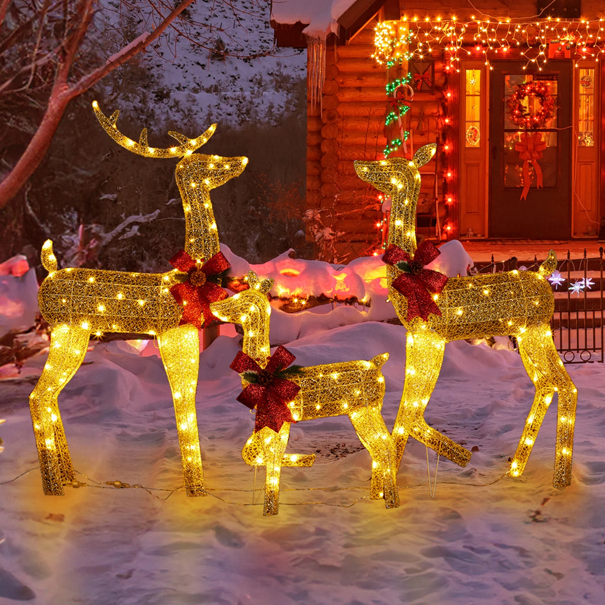 3-Piece Lighted Christmas Reindeer Family Set Outdoor Decorations, Weather Proof 2D Deer Family Set of 3 Christmas Ornament Home Decor Pre-lit 200 LED Warm White Lights with Stakes, Colour: Golden