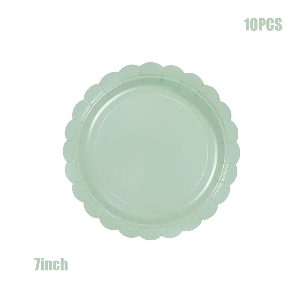 Petal Shaped Pastel Coloured 7/9 Inch Disposals  for Weddings Birthdays Baby Showers Party Supplies