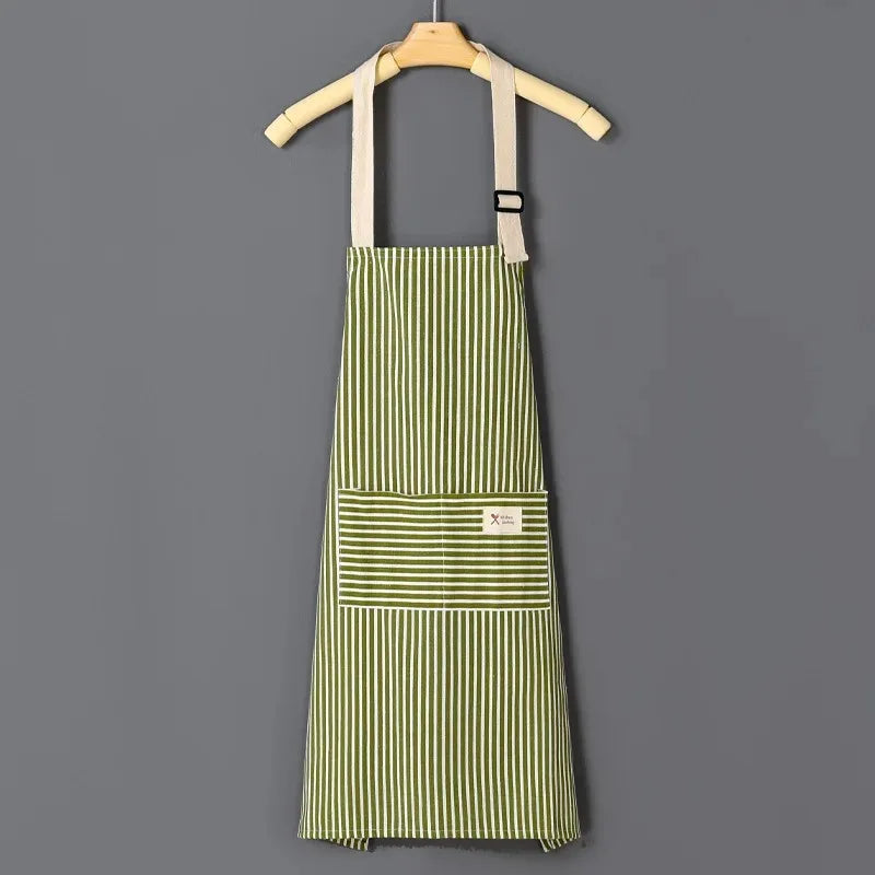 Kitchen Apron, Suitable For Cooking, Baking and Catering  - Easy To Clean And Durable Design